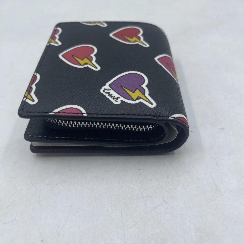 NEW COACH Women’s Snap Wallet with Heart Bolt Print Silver/Black Multi - Picture 4 of 11